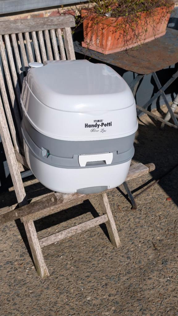 Toilette de camping neuve "Handy Potti" et produits., Caravanes & Camping, Accessoires de camping, Enlèvement