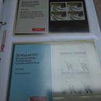 Pochettes à timbres des PAYS-BAS 1/289 cote 1500,00€, Envoi