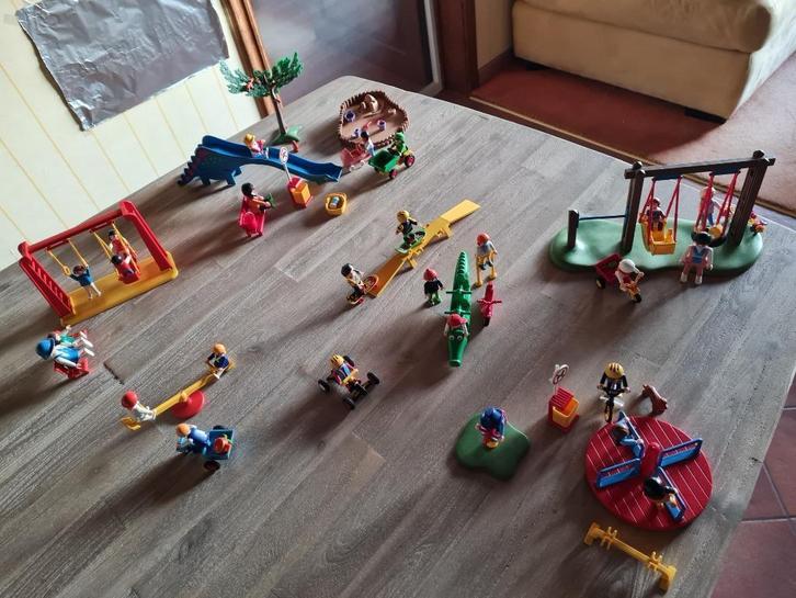 Playmobil - Speelplein, Kinderen en Baby's, Speelgoed | Playmobil, Gebruikt, Complete set, Ophalen of Verzenden