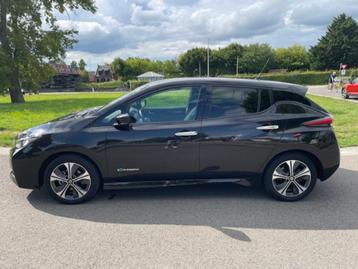 Nissan Leaf 40 kWh (2020) - 58 000 km Excellent état !, Autos, Détection des panneaux routiers, Achat, 110 kW, Carnet d'entretien