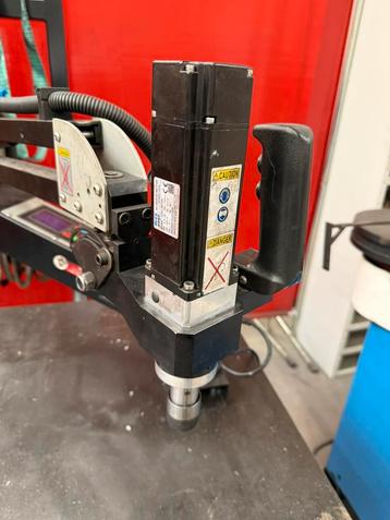 Elektrische taparm M3 - M6 beschikbaar voor biedingen