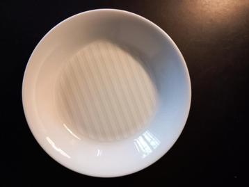 Daniel Hechter borden beschikbaar voor biedingen