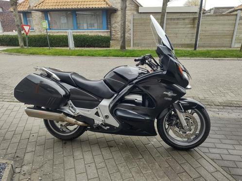 Honda st1300 pan european, Motoren, Motoren | Honda, Particulier, Toermotor, meer dan 35 kW, 4 cilinders, Ophalen