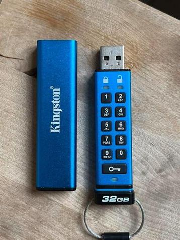 Nieuw. USB Stick met slot. Kingston Datatravaler 2000. 32 GB beschikbaar voor biedingen