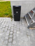 Brievenbus met pakketruimte, Staal