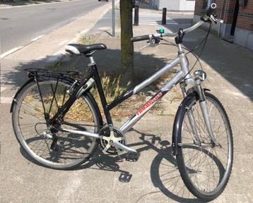 damesfiets THOMPSON-21 versnellingen,nagezien-alles werkt ! beschikbaar voor biedingen