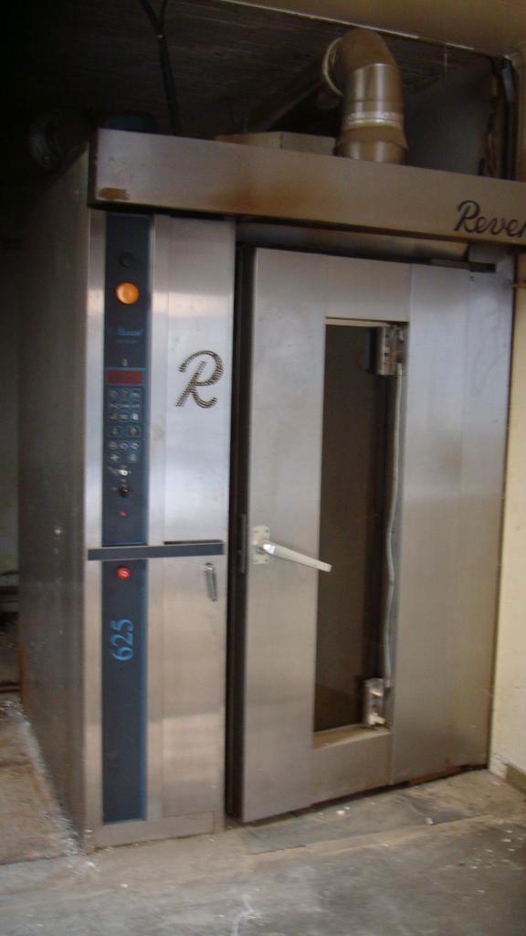 Four rotatif et ventilé boulangerie bakkerij, Articles professionnels, Horeca | Équipement de cuisine, Boulangerie et Boucherie