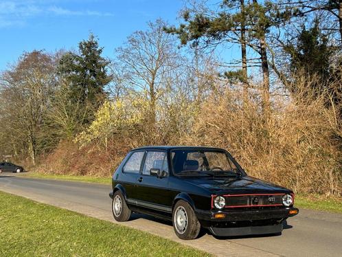 VW Golf 1 GTI 16V Gewinde Pirelli PL KR rabbit MK1 1983 G60, Auto's, Volkswagen, Particulier, Golf, Lichtmetalen velgen, Benzine