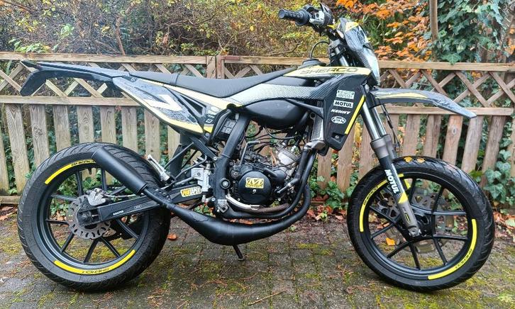 Sherco SM 50 R Nr 7 Silver Edition, Fietsen en Brommers, Brommers | Crossbrommers, Zo goed als nieuw, Overige merken, Ophalen