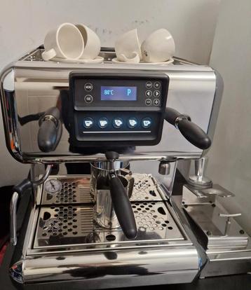 Machine à expresso La San Marco, Electroménager, Enlèvement, Comme neuf