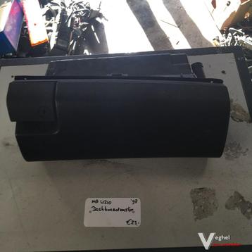 Mercedes W210 1998 Dashboardkastje  beschikbaar voor biedingen