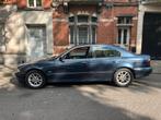 Bmw 520 D 177000 km 2eme propriétaire 08/2002, Auto's, BMW, 100 kW, Zwart, 4 cilinders, Blauw