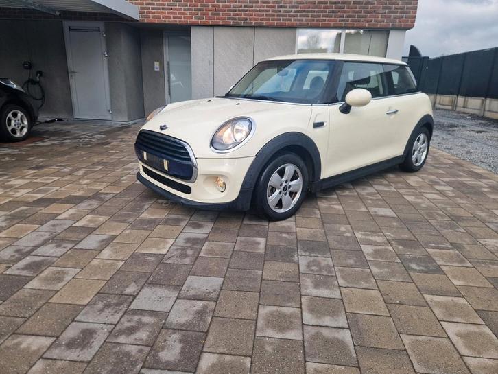 Mini One 1.5i AUTOMAAT 72Dkm!!, Auto's, Mini, Particulier, Cooper, ABS, Airbags, Airconditioning, Alarm, Bluetooth, Bochtverlichting