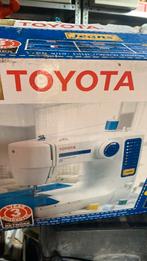 Toyota nieuw, Hobby en Vrije tijd, Naaimachines en Toebehoren, Ophalen of Verzenden, Zo goed als nieuw