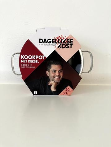 Dagelijkse kost / Jeroen Meus / kookpot met deksel 20 cm  beschikbaar voor biedingen