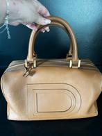 Delvaux Boston Camel & Crossbody zwart, Handtassen en Accessoires, Tassen | Damestassen, Ophalen, Gebruikt, Zwart
