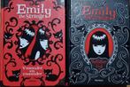 2 x Emily the strange verloren tijd en vreemder en vreemder, Boeken, Ophalen of Verzenden, Zo goed als nieuw