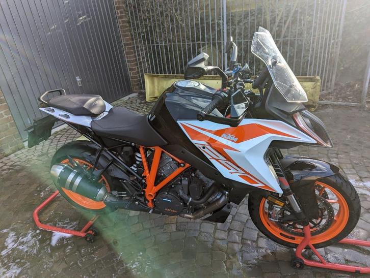 KTM SDGT 1290, Motos, Motos | KTM, Particulier, Sport, plus de 35 kW, 2 cylindres, Permis Moto A, ABS, Régulateur de vitesse, Amortisseurs réglables électroniquement