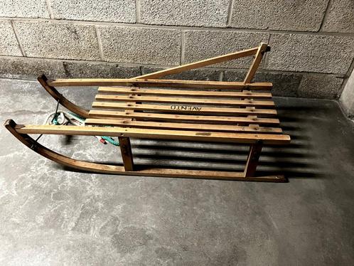 Klassieke houten slee, Kinderen en Baby's, Speelgoed | Buiten | Sleeën, Gebruikt, Hout, Ophalen