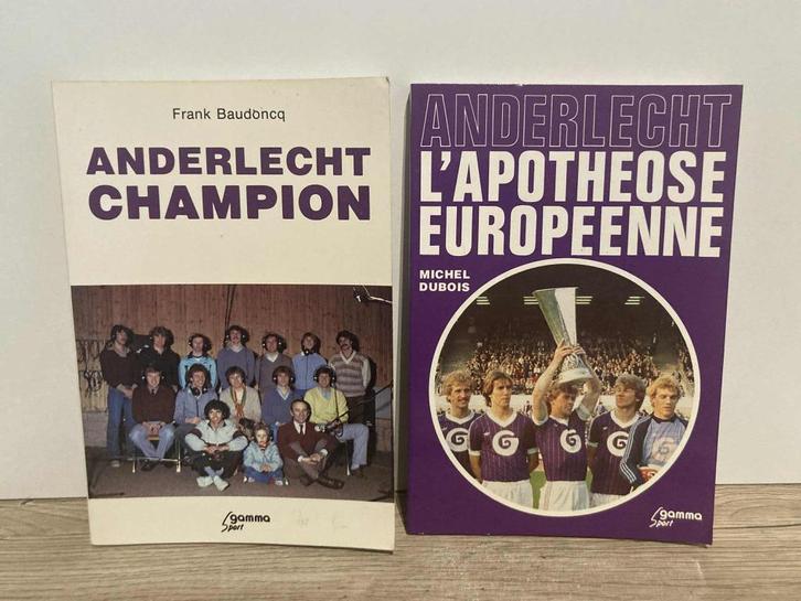 2 oude boeken over de Anderlecht-club, Verzamelen, Sportartikelen en Voetbal, Gebruikt, Overige typen, Ophalen of Verzenden