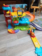 Vtech Toet Toet Auto's Garage met lift + 30 extra wegdelen, Ophalen, Gebruikt