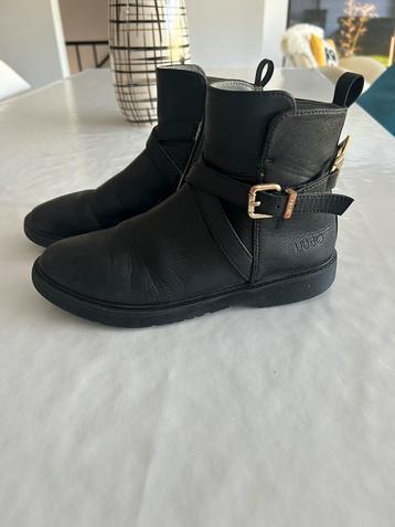Liu.Jo enfant - taille 35  beschikbaar voor biedingen