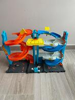 Hot wheels garage/toren, Ophalen, Zelf te bouwen, Hot Wheels, Handmatig