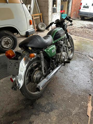 Honda cb200 1977 beschikbaar voor biedingen
