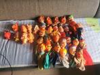 25 poppenkast poppen en lot kopjes  samen 15  euro, Kinderen en Baby's, Speelgoed | Poppen, Ophalen of Verzenden