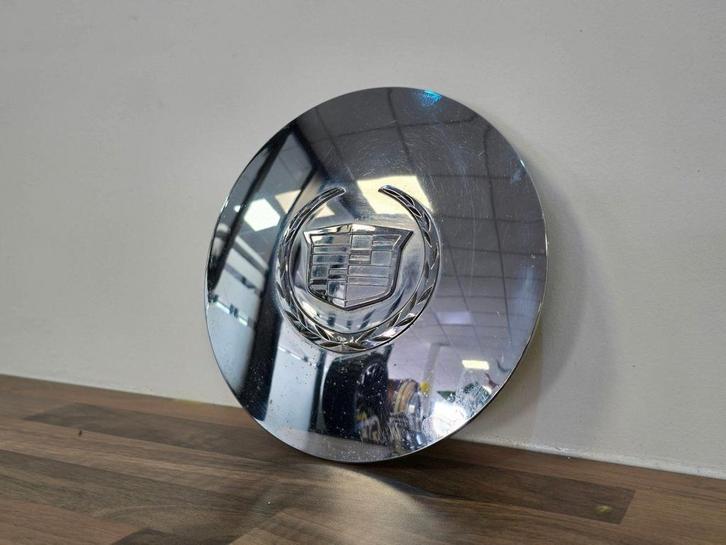Cadillac Escalade center cap 2002-2006 – chroom C/N 9594877, Auto-onderdelen, Overige Auto-onderdelen, Cadillac, Gebruikt, Ophalen of Verzenden