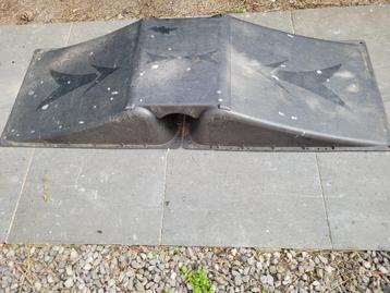 kleine en grote scate ramp beschikbaar voor biedingen