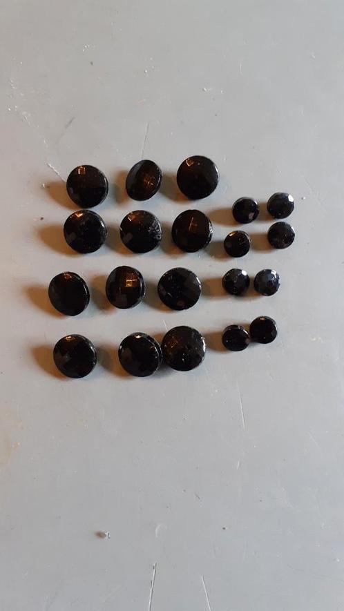Ensemble bouton 12 de 1,2 et 8 de 7mm noir facette, Hobby en Vrije tijd, Naaien en Fournituren, Ophalen of Verzenden