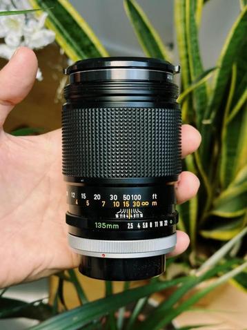 Canon FD 135 mm 2,5 SC beschikbaar voor biedingen