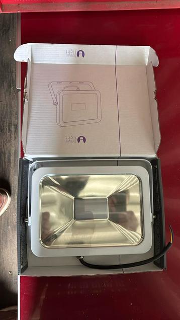 LED verstraler 30W beschikbaar voor biedingen