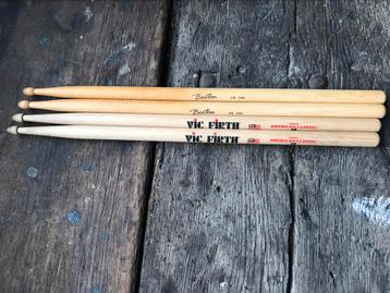 2 paar drumsticks 