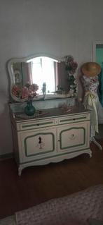 Coiffeuse et tables de nuit assorties, Ophalen, Gebruikt