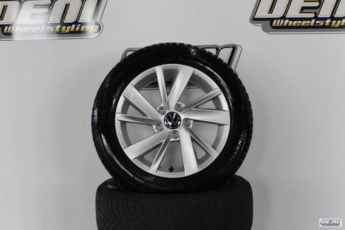 16" VW Golf winterset originele velgen 5H0071496, Auto-onderdelen, Banden en Velgen, Banden en Velgen, Winterbanden, 16 inch, 205 mm