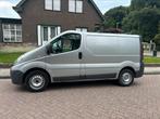 Renault Trafic 2.0D licht vracht 3zit trekhaak Airco gekeurd, Renault, 5 deurs, Euro 4, 2000 cc