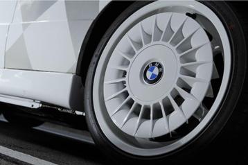 BMW M5 E34 Turbine Velgen Wit beschikbaar voor biedingen