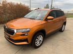 SKODA KAROQ 1.5TSI NAVI/LED/ZETELVERW/CRUISE C/DAB+/KEYLESS, Stof, 1498 cc, Karoq, Bedrijf