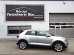 Volkswagen T-Roc 1.5 TSI Style DSG CAMERA,ALCANTARA,DODEHOEK, Automaat, 4 cilinders, Alcantara, 5 zetels