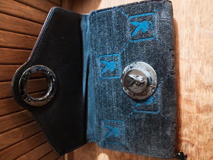 Portefeuille Play-boy, Handtassen en Accessoires, Portemonnees, Zo goed als nieuw, Zwart, Met knipsluiting, Ophalen