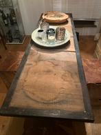 Ijzeren tafel, Gebruikt, Metaal of Aluminium, 75 cm of meer, 60 cm of meer