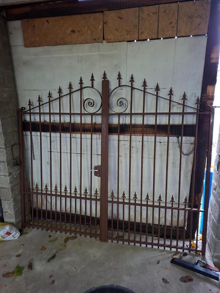 Gebruikte draaipoort – 2790 mm breed (incl. palen), Tuin en Terras, Tuinpoorten, Zo goed als nieuw, Draaipoort, Ophalen