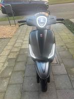 GTS Bravo Bj 2022 met papieren ruilen met camino, Fietsen en Brommers, Brommers | Honda, Ophalen of Verzenden