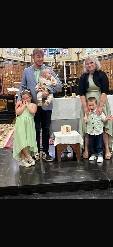 Zeer dringend opzoek naar een woning, Immo, Huizen te huur, Provincie Limburg, Overige soorten, Direct bij eigenaar