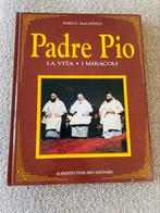 "La Vita - I Miracoli" di Padre Pio, Verzamelen, Religie, Ophalen of Verzenden, Zo goed als nieuw, Boek, Natuurreligies
