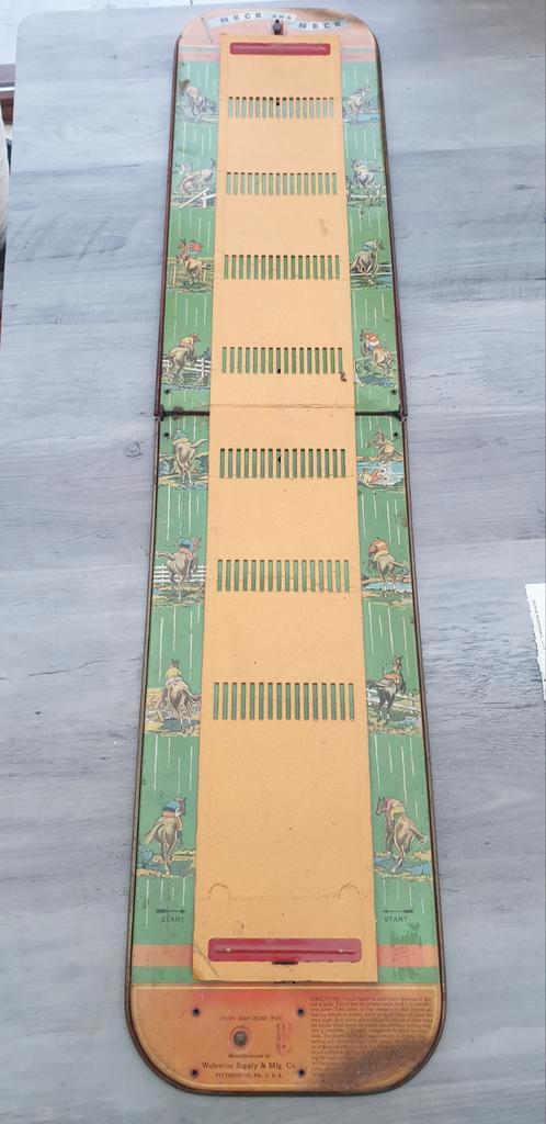 Ancien jouet de course de chevaux, Antiquités & Art, Antiquités | Jouets, Enlèvement ou Envoi