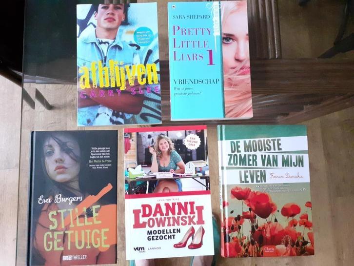 5 boeken young adults/ meisjes, Boeken, Kinderboeken | Jeugd | 13 jaar en ouder, Nieuw, Fictie, Ophalen of Verzenden