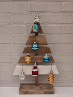 7 Vintage kerstballen met houten kerstboom, Diversen, Ophalen, Zo goed als nieuw